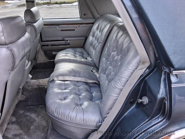 1985 Chrysler Fifth Avenue Base 4dr Sedan - 22997895 - 10
