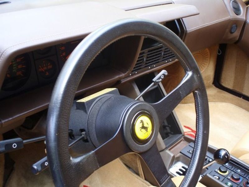 1985 Ferrari Testarossa Base Trim - 3987244 - 10