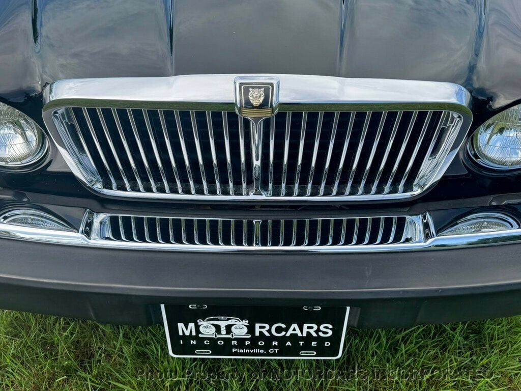 1985 Jaguar XJ Vanden Plas photo 6