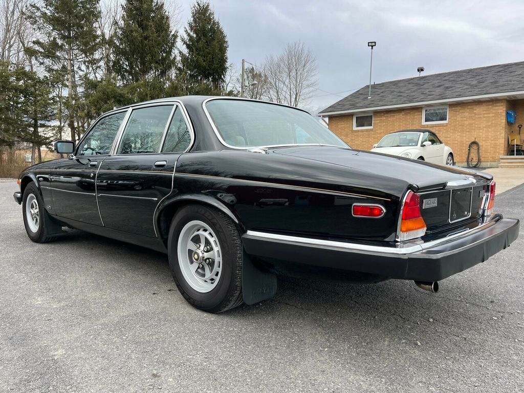 1985 Jaguar XJ-6 Vanden Plas  - 22324926 - 7