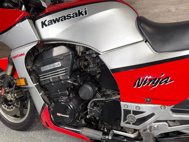 1985 Kawasaki Ninja ZX900 One Owner! - 22978839 - 13