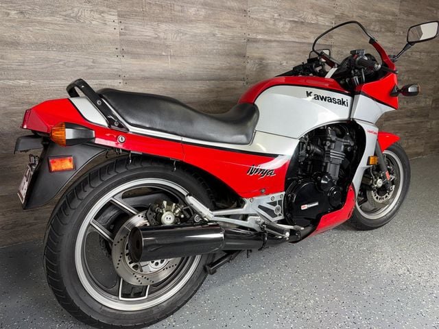 1985 Kawasaki Ninja ZX900 One Owner! - 22978839 - 2