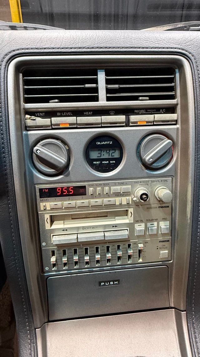 1985 Mazda RX-7 GSL 2dr Hatchback - 22956984 - 71