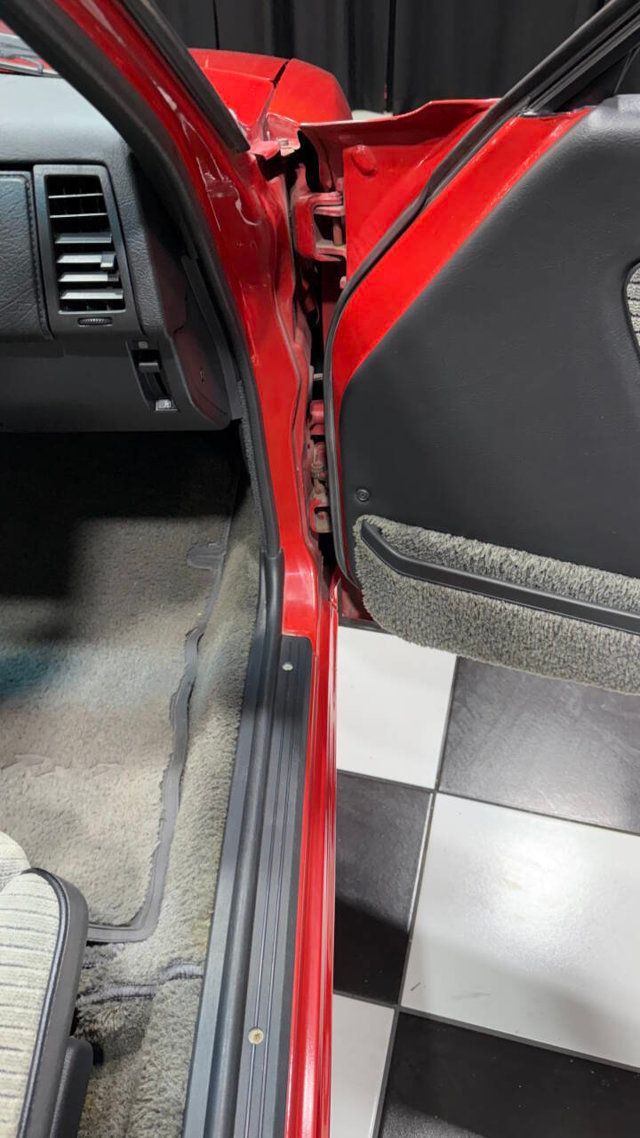 1985 Mazda RX-7 GSL - 5 SPEED - ONLY 2 OWNERS - 22956984 - 20