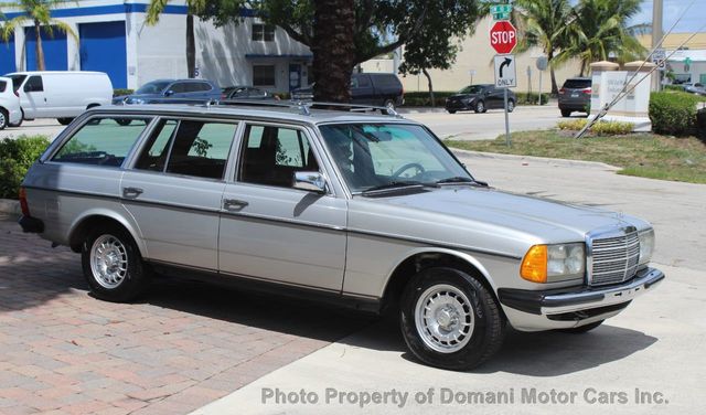 1985 Mercedes-Benz 280TE FACTORY FUEL INJECTED ESTATE WAGON WITH AC  - 21544925 - 12