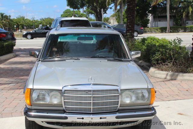 1985 Mercedes-Benz 280TE FACTORY FUEL INJECTED ESTATE WAGON WITH AC  - 21544925 - 22