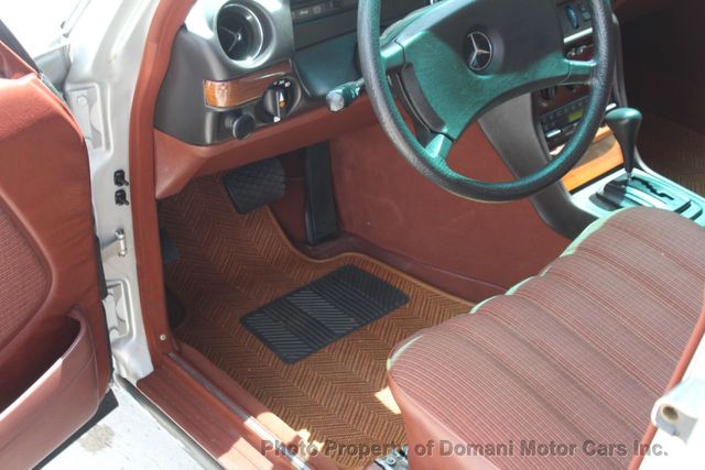 1985 Mercedes-Benz 280TE FACTORY FUEL INJECTED ESTATE WAGON WITH AC  - 21544925 - 61