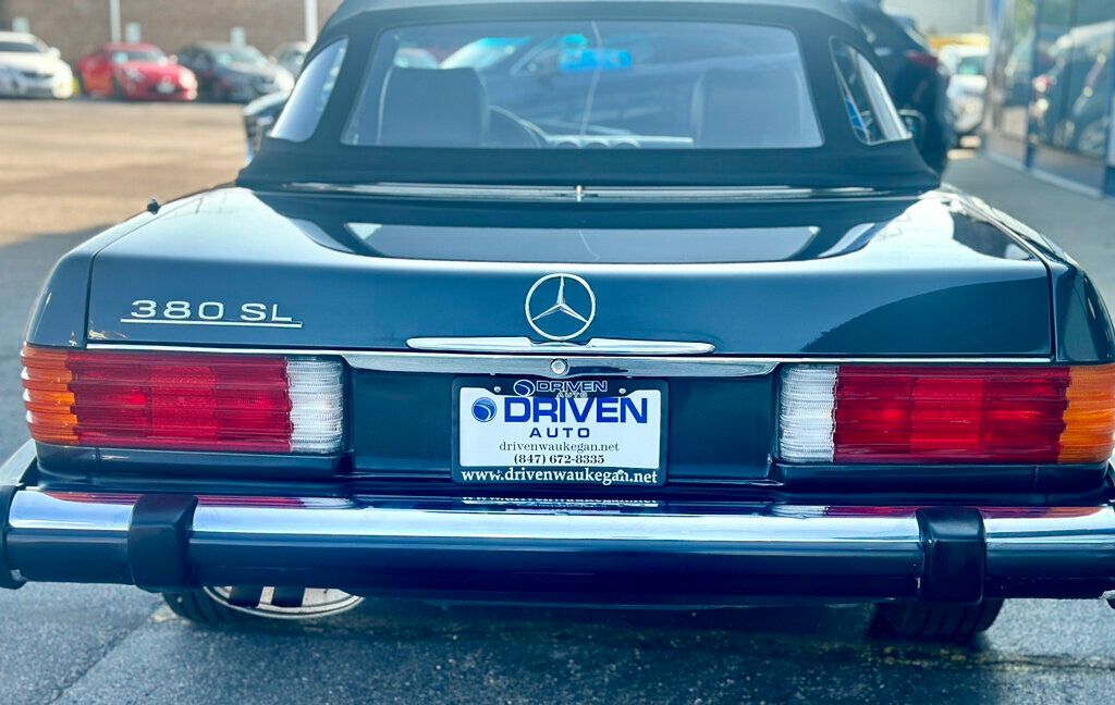 1985 Mercedes-Benz 380  Mercedes-Benz 380 SL Coupe - 22568234 - 4