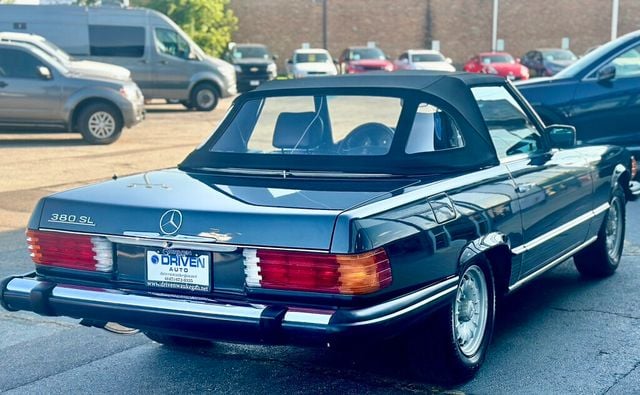 1985 Mercedes-Benz 380  Mercedes-Benz 380 SL Coupe - 22568234 - 5