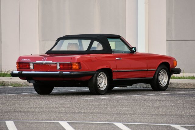 1985 Mercedes-Benz 380 SL Convertible W/Becker AM/FM/Cassette - 23073880 - 33