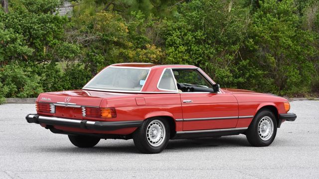 1985 Mercedes-Benz 380 SL Convertible W/Becker AM/FM/Cassette - 23073880 - 35