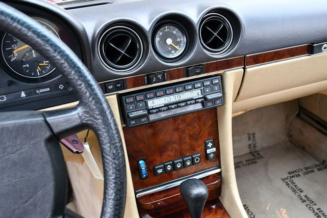 1985 Mercedes-Benz 380 SL Convertible W/Becker AM/FM/Cassette - 23073880 - 64