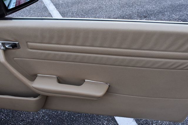 1985 Mercedes-Benz 380 SL Convertible W/Becker AM/FM/Cassette - 23073880 - 74