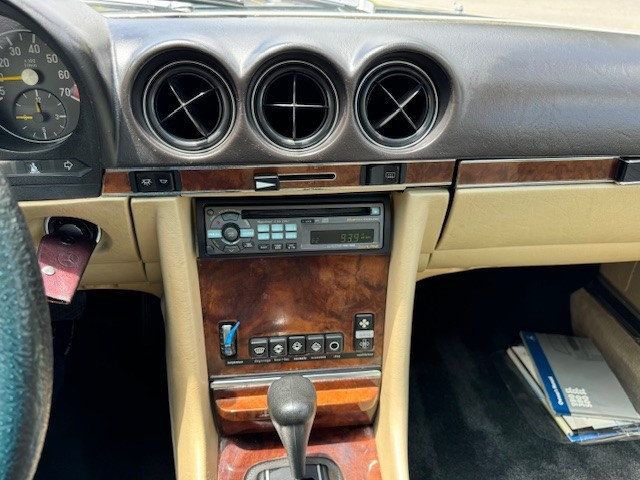 1985 Mercedes-Benz 500 SL  - 22522088 - 19