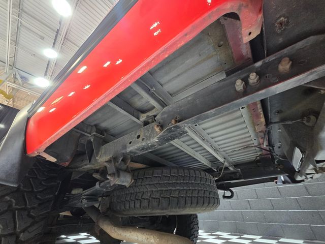 1985 Nissan Pickup Deluxe - 4 owner - 4WD - 23015635 - 11
