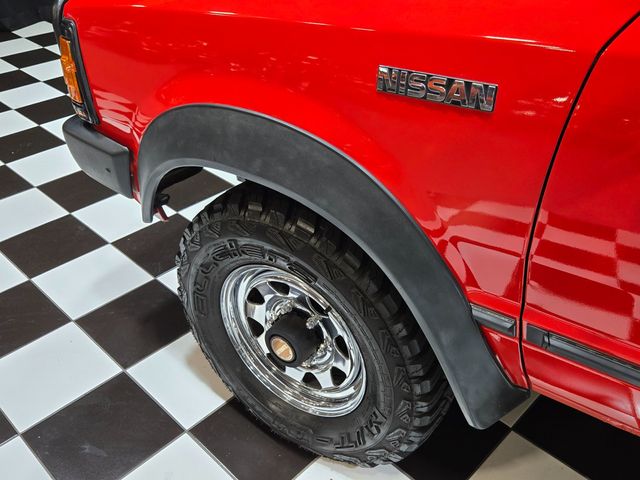 1985 Nissan Pickup Deluxe - 4 owner - 4WD - 23015635 - 25