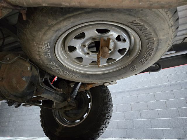 1985 Nissan Pickup Deluxe - 4 owner - 4WD - 23015635 - 56
