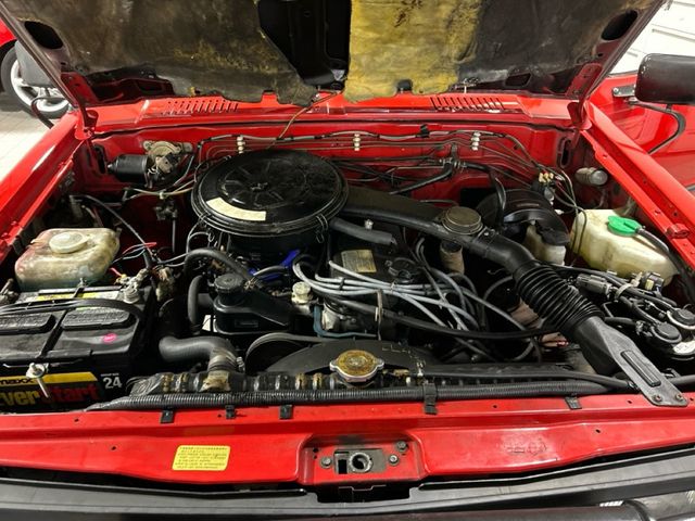 1985 Nissan Pickup Deluxe - 4 owner - 4WD - 23015635 - 6