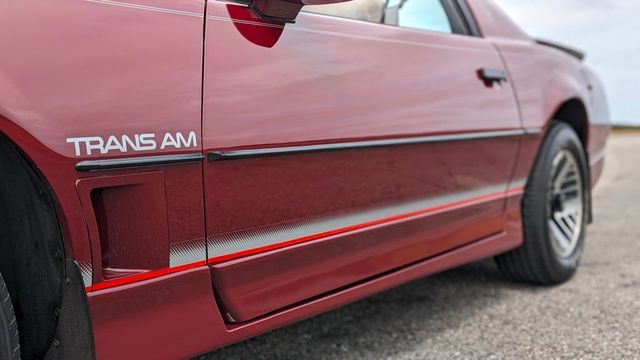 1985 Pontiac Trans Am For Sale - 22411698 - 35