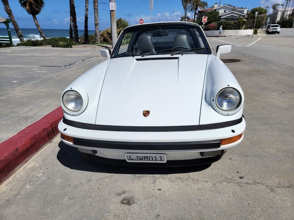 1985 Porsche 911 CARRERA TARGA, 5 SPEED MANUAL! - 21854789 - 1