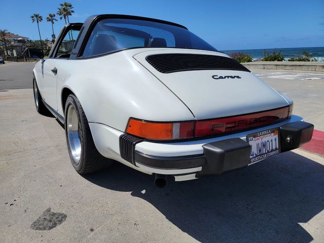 1985 Porsche 911 CARRERA TARGA, 5 SPEED MANUAL! - 21854789 - 6