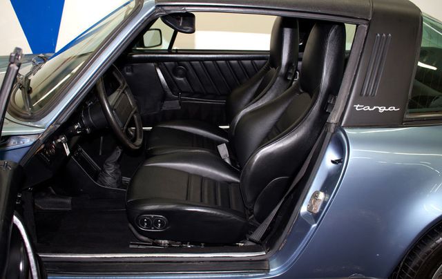 1985 Porsche 911 CARRERA TARGA - 17163398 - 11