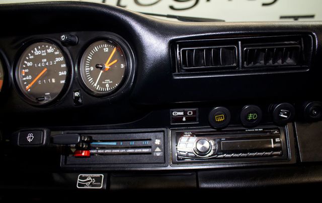 1985 Porsche 911 CARRERA TARGA - 17163398 - 15