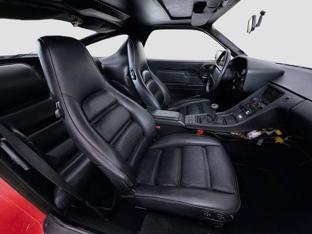 1985 Porsche 928  - 23084046 - 27