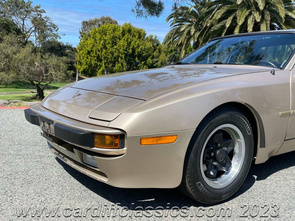 1985 Porsche 944  - 21894907 - 17
