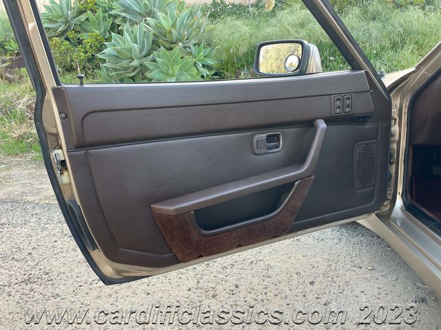 1985 Porsche 944  - 21894907 - 22