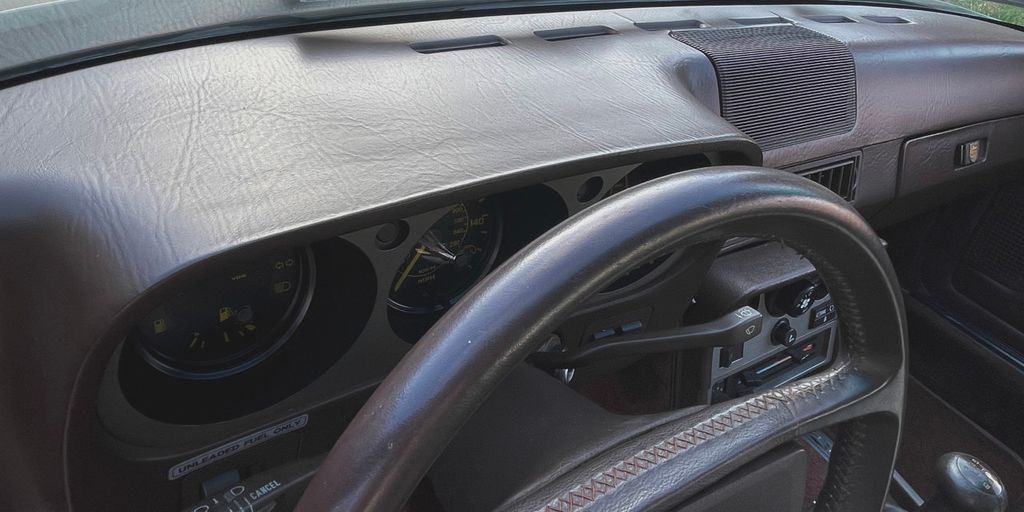 1985 Porsche 944  - 21894907 - 40