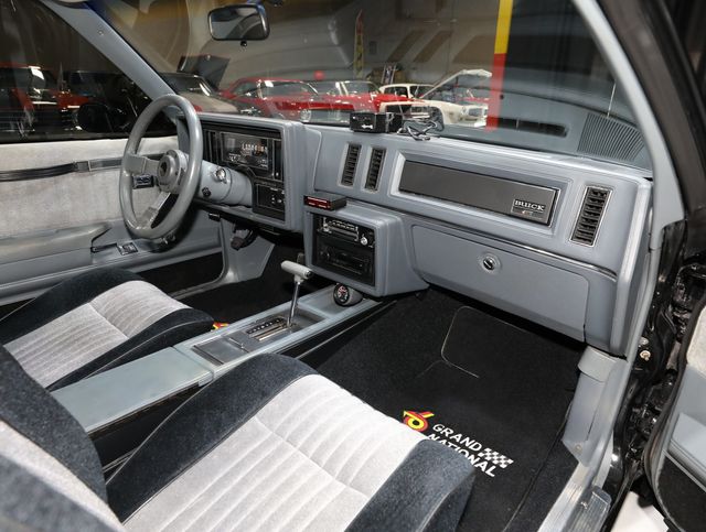 1986 Buick Regal LOW MILES - GREAT CONDITION - MUST SEE - 23026142 - 37