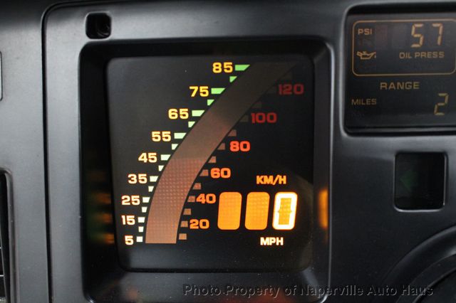 1986 Chevrolet Corvette Convertible - Pace Car Edition - 22957846 - 19