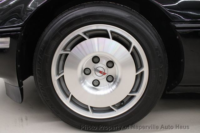 1986 Chevrolet Corvette Convertible - Pace Car Edition - 22957846 - 37