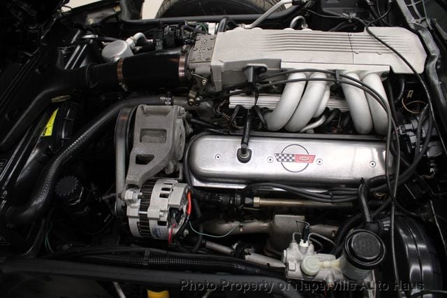 1986 Chevrolet Corvette Convertible - Pace Car Edition - 22957846 - 38