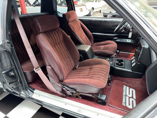 1986 Chevrolet Monte Carlo Built 350 - BUCKET SEATS - SUPER LOW MILES - 23070764 - 38