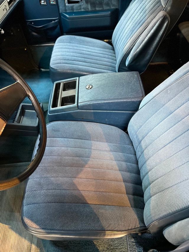 1986 Used Chevrolet Suburban **TWOTONE PAINT**BLUE INTERIOR** at ENVY