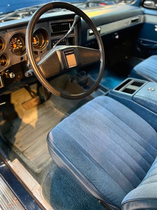 1986 Used Chevrolet Suburban **TWOTONE PAINT**BLUE INTERIOR** at ENVY