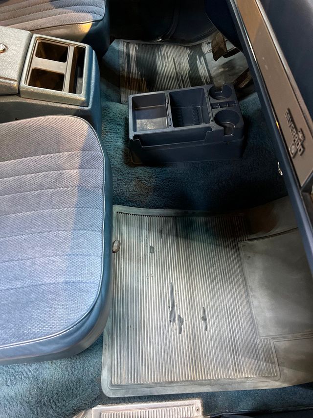 1986 Used Chevrolet Suburban **TWOTONE PAINT**BLUE INTERIOR** at ENVY