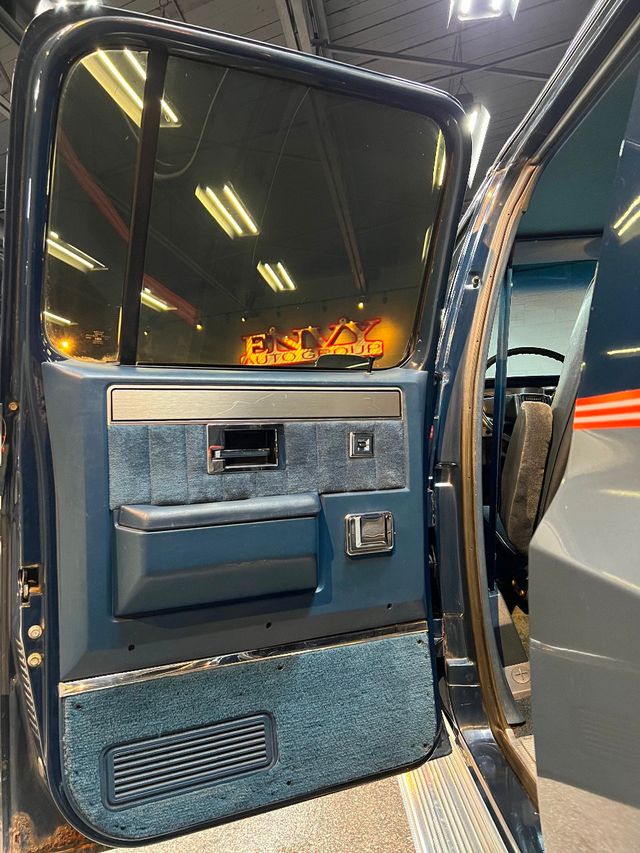 1986 Used Chevrolet Suburban **TWOTONE PAINT**BLUE INTERIOR** at ENVY