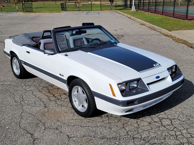 1986 Ford Mustang's photo