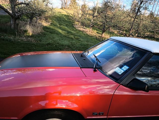 1986 Ford Mustang GT Convertible For Sale - 22402856 - 16