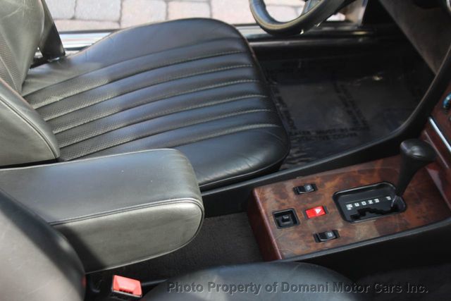 1986 Mercedes-Benz 560 HARDTOP INCLUDED ,FACTORY BOOKS AND 3 KEYS - 21741155 - 9