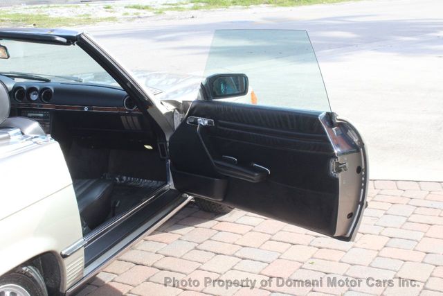 1986 Mercedes-Benz 560 HARDTOP INCLUDED ,FACTORY BOOKS AND 3 KEYS - 21741155 - 31