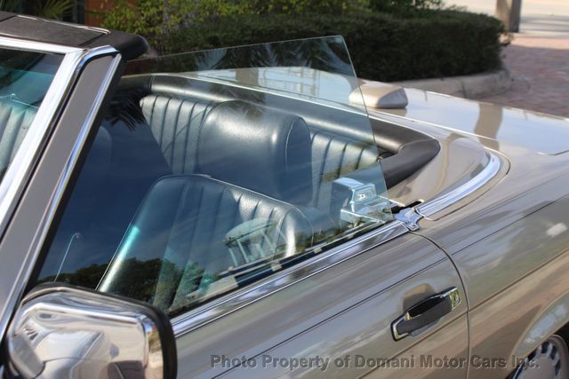 1986 Mercedes-Benz 560 HARDTOP INCLUDED ,FACTORY BOOKS AND 3 KEYS - 21741155 - 34