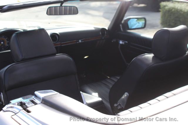 1986 Mercedes-Benz 560 HARDTOP INCLUDED ,FACTORY BOOKS AND 3 KEYS - 21741155 - 37