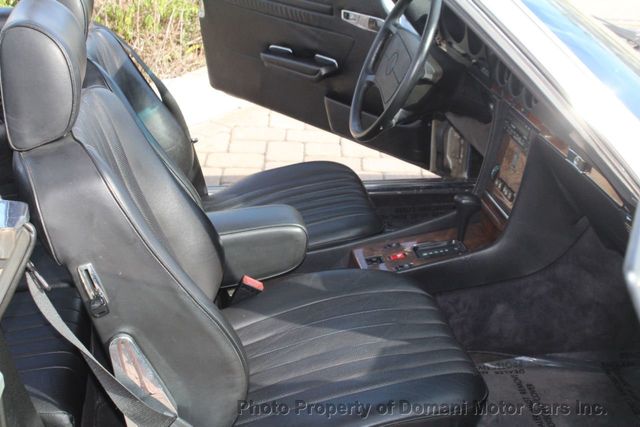 1986 Mercedes-Benz 560 HARDTOP INCLUDED ,FACTORY BOOKS AND 3 KEYS - 21741155 - 38