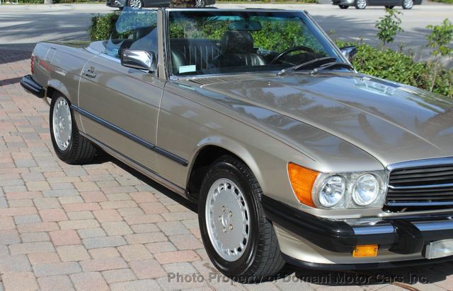1986 Mercedes-Benz 560 HARDTOP INCLUDED ,FACTORY BOOKS AND 3 KEYS - 21741155 - 3