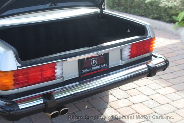 1986 Mercedes-Benz 560 HARDTOP INCLUDED ,FACTORY BOOKS AND 3 KEYS - 21741155 - 64