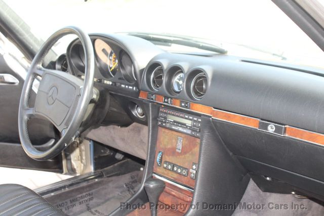 1986 Mercedes-Benz 560 HARDTOP INCLUDED ,FACTORY BOOKS AND 3 KEYS - 21741155 - 6